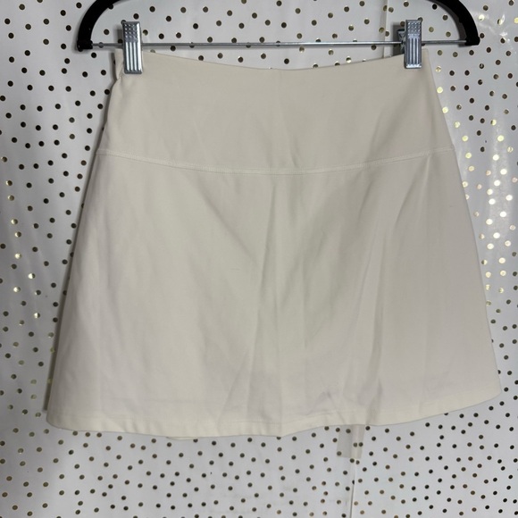 Girlfriend Collective Crème Skirt - Picture 1 of 6